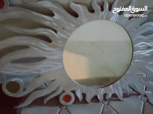 مرايا على شكل عين