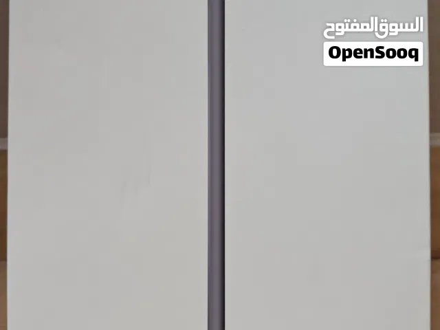 آيباد 9 64 جيجابايت مستعمل بحالة ممتازة مع الكرتونة والشاحن - شاشة 10.2 إنش - قابل للتفاوض بشئ بسيط