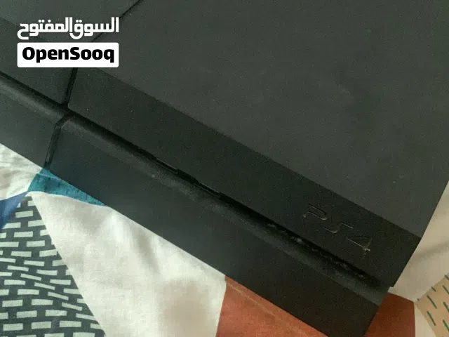 PLAYSTATION 4 1TB(1024GB)WITH 2 CONTROLLER (NEGOTIABLE)