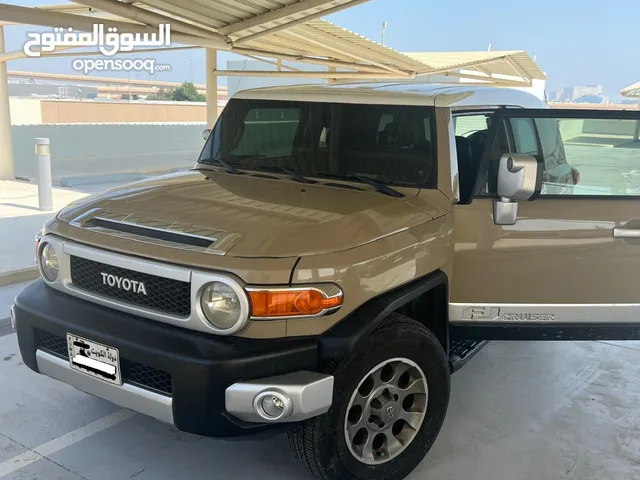 Toyota FJ Model 2011 تويوتا اف جي