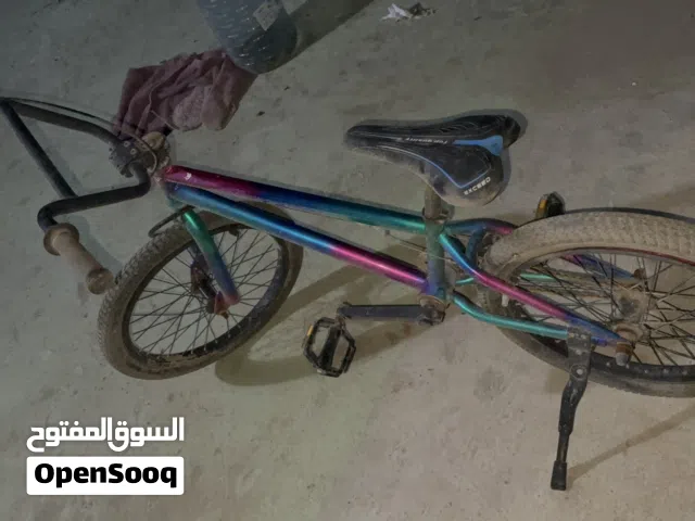 بايسكل BMX لل بيع نضافه 80% الوصف مهم