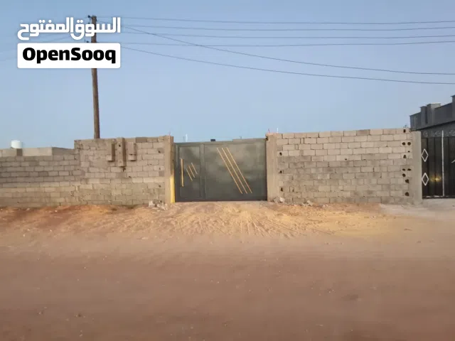 استراحة للبيع واقغة ع التشطيب