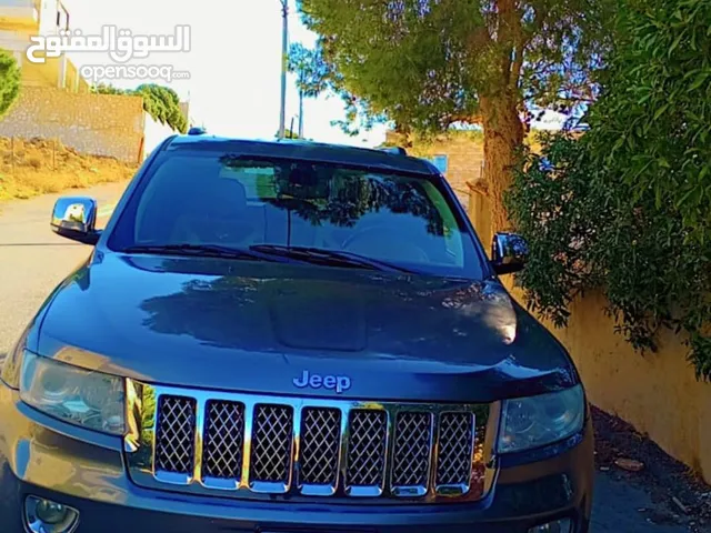Used Jeep Grand Cherokee in Amman