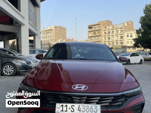 2025 هيونداي النترا Limited