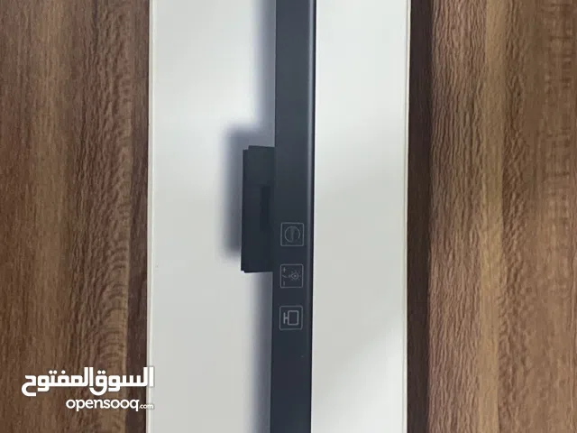 اضاءة فوق الشاشه للسيت اب