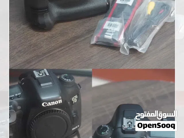 كاميرا كانون دي 7 مارك 2 بودي فقط مع شاحن بطارية