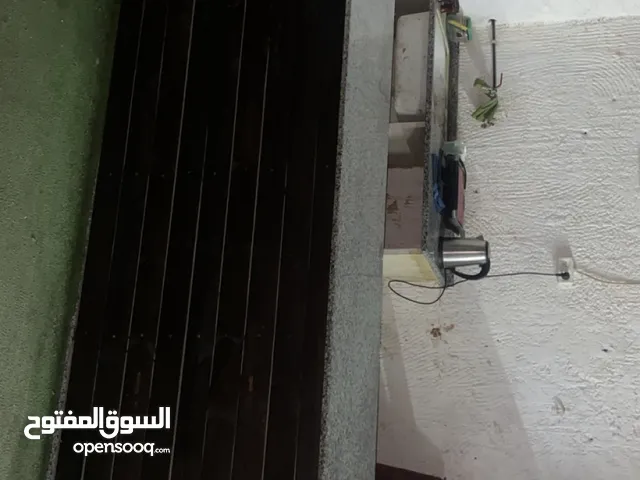 بار شايش وخشب مرتب لاصحاب الكافيهات