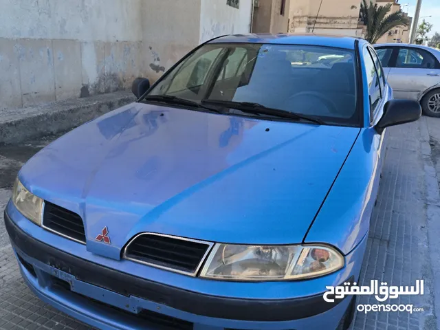 Used Mitsubishi Carisma in Tripoli