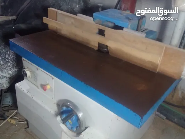 Carpenter machine