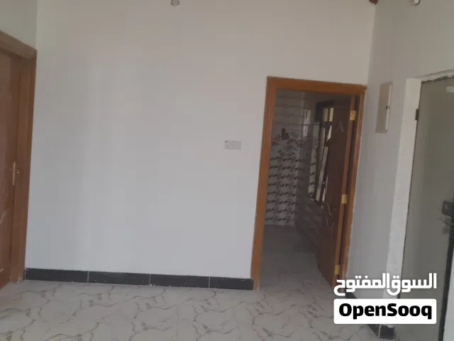 شقق عدد 2 للأيجار خلف مول الخوره