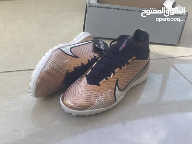 Grab It Now! Perfect Football shoes Nike Vapor 15 TF