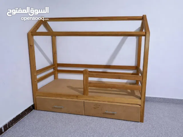سرير اطفال