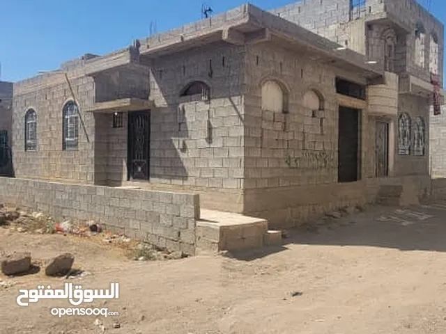 158 m2 4 Bedrooms Townhouse for Sale in Sana'a Other
