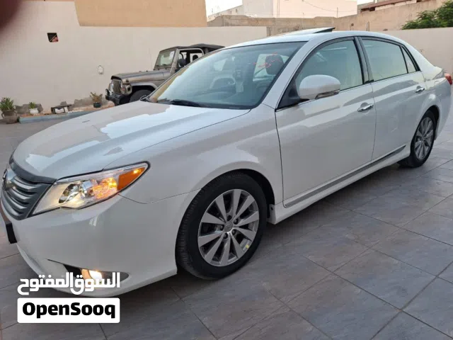 Used Toyota Avalon in Tripoli