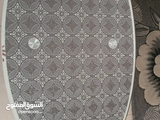طاولات غرفة ضيوف