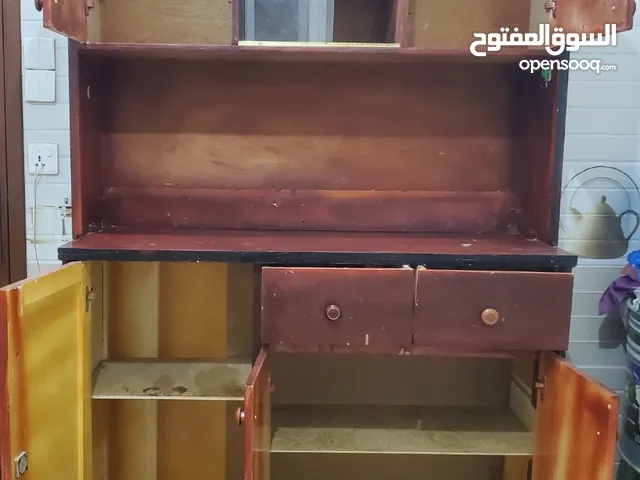 دولاب مطبخ خشب ماليزي اصلي نظيف جدا