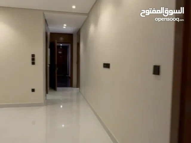 175 m2 4 Bedrooms Apartments for Rent in Jeddah Ar Rayyan
