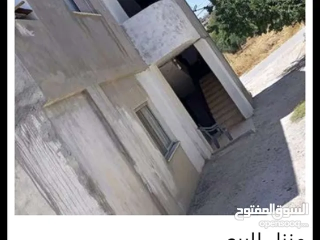 260 m2 3 Bedrooms Townhouse for Sale in Ajloun Sakhra