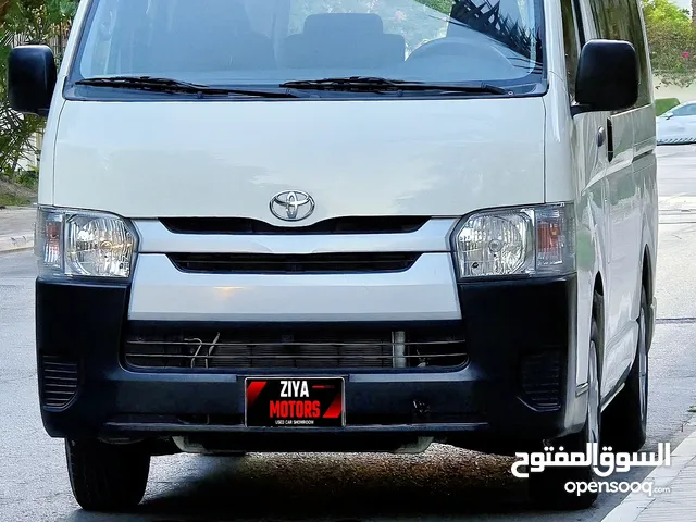 Toyota Hiace Cargo - 2022 - 6 Seater Cargo Van - Well Maintained