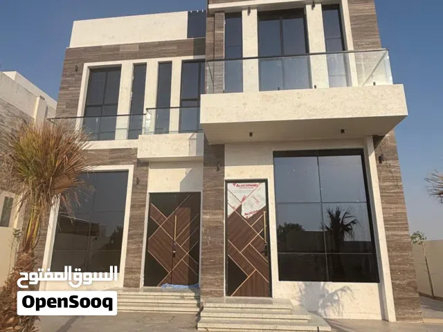 385 m2 More than 6 bedrooms Villa for Sale in Abu Dhabi Al Shamkhah
