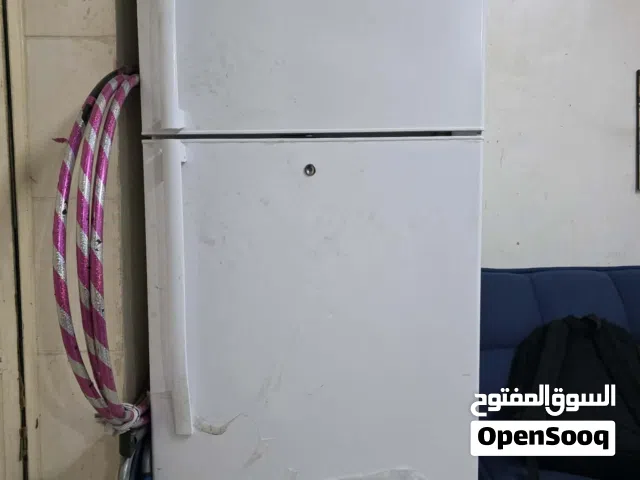 ثلاجة ونسا