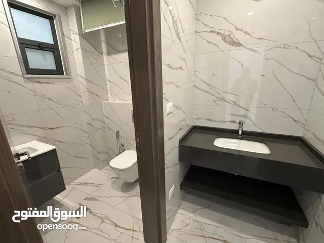 Unfurnished aparment for Sale in Dahyet Al Nakheel ( Property 40960 )-174804577