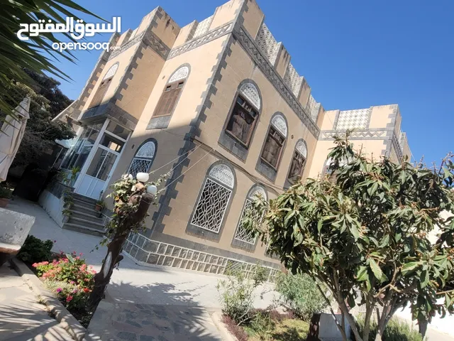 13 m2 More than 6 bedrooms Villa for Sale in Sana'a Al Sabeen