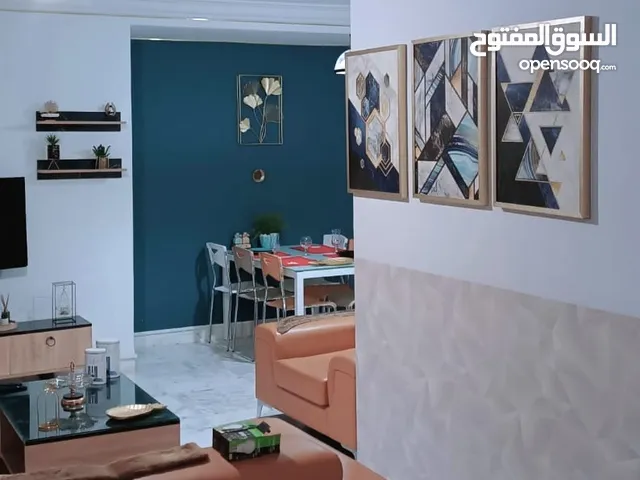 شقة فاخرة للإيجار بالعوينة للعاءلات فقط