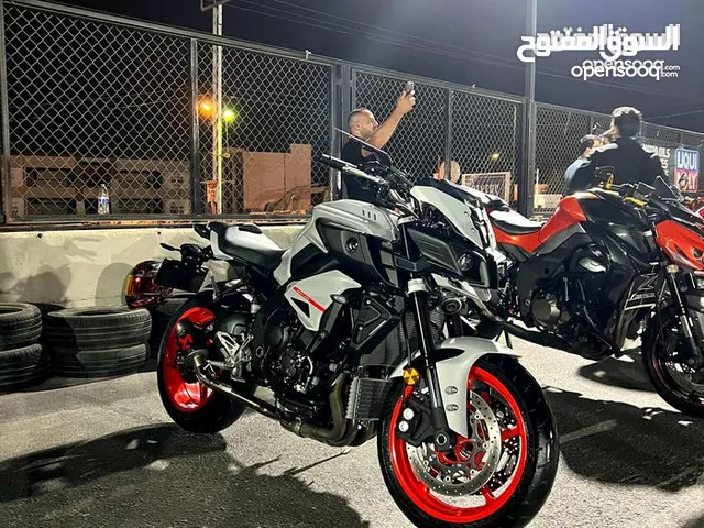 Yamaha mt-10 للبيع كاش او اقساط
