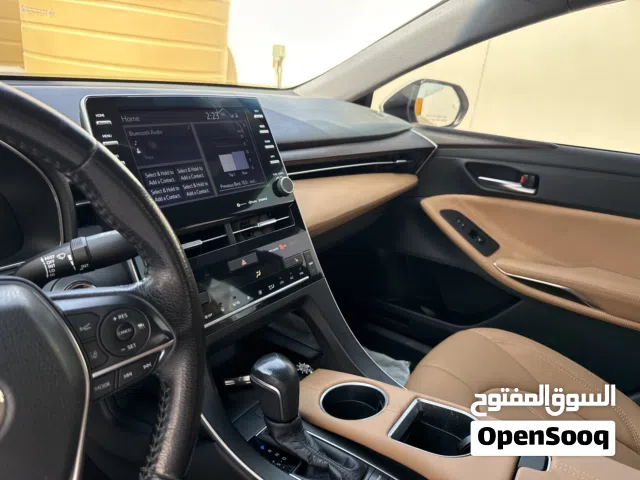 Used Toyota Avalon in Al Dhahirah