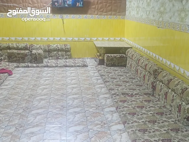 100 m2 3 Bedrooms Townhouse for Sale in Basra Al-Beidan