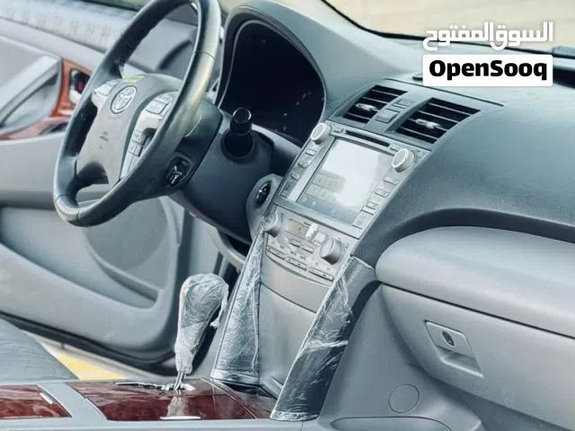 2010 تويوتا كامري XLE