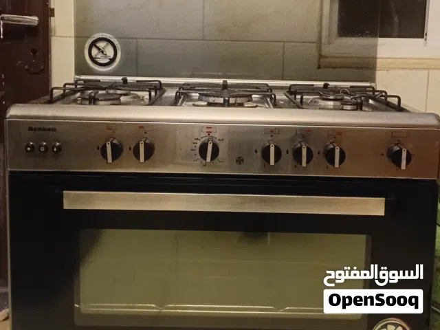 غاز مستعمل لمدة سنة فقط للبيع ماركة بنكون الايطالية حجم 90 * 60 ستانلس ستيل