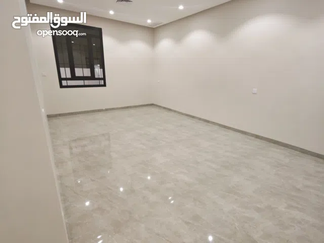 5 Bedrooms Farms for Sale in Al Jahra Kabd