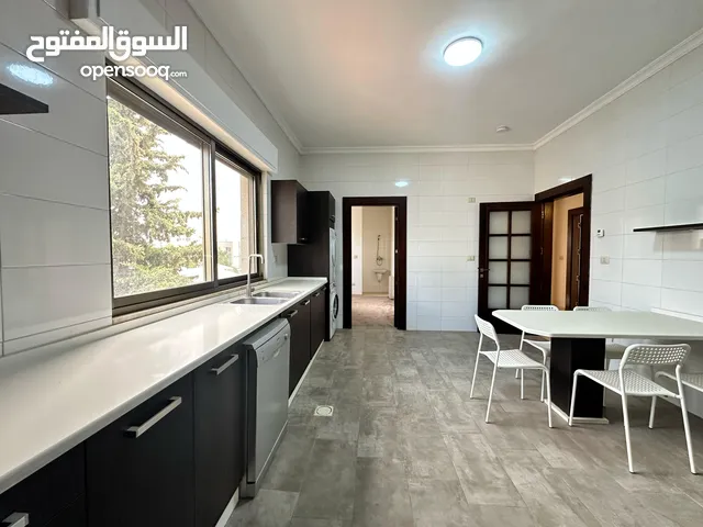 شقة شبه مفروش للايجار في عبدون ( Property 42622 )-174847685