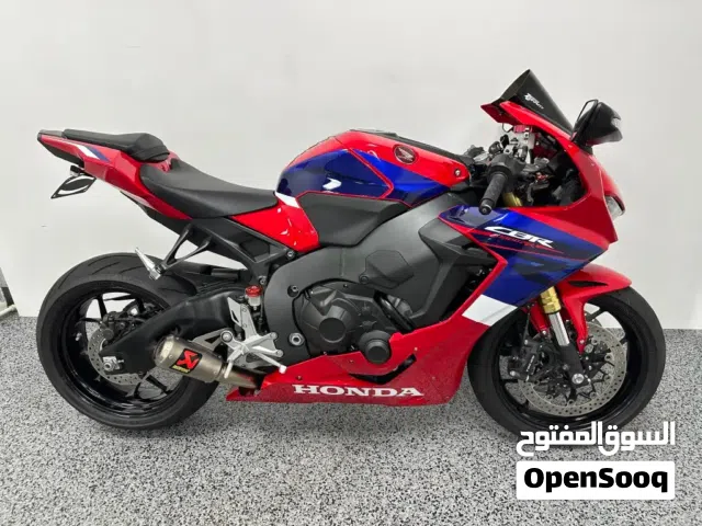 2024 هوندا CBR1000RR