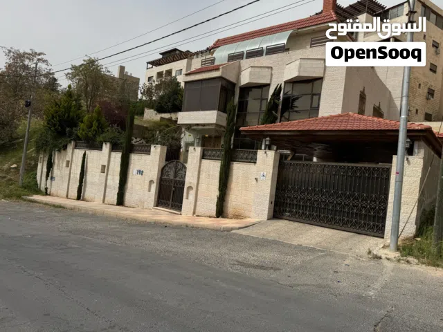 فيلا للبيع في عبدون بسعر ممتاز