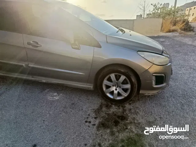 Used Peugeot 308 in Nablus