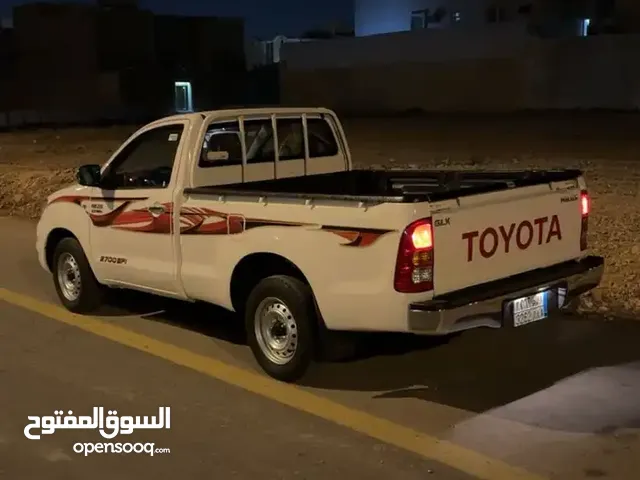 Used Toyota Hilux in Al-Ahsa