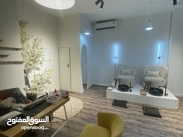 مشروع صالون أظافر وتدليك للسيدات للاستثمار