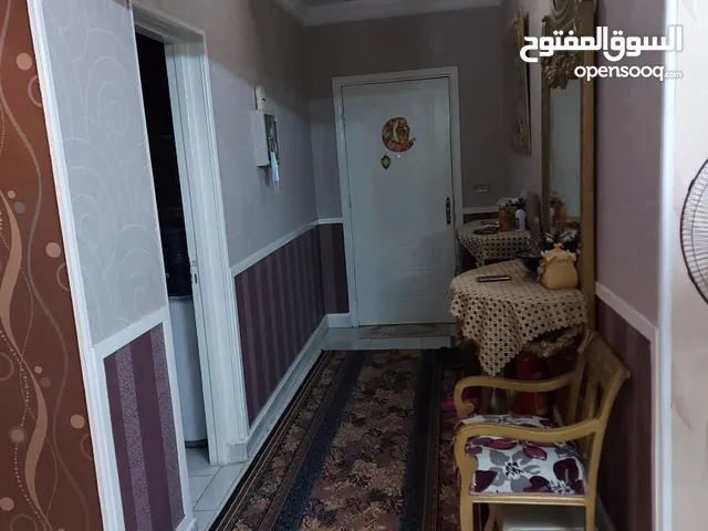 غرفه للايجار موقع مميز عين شمس  تجاري اوسكني