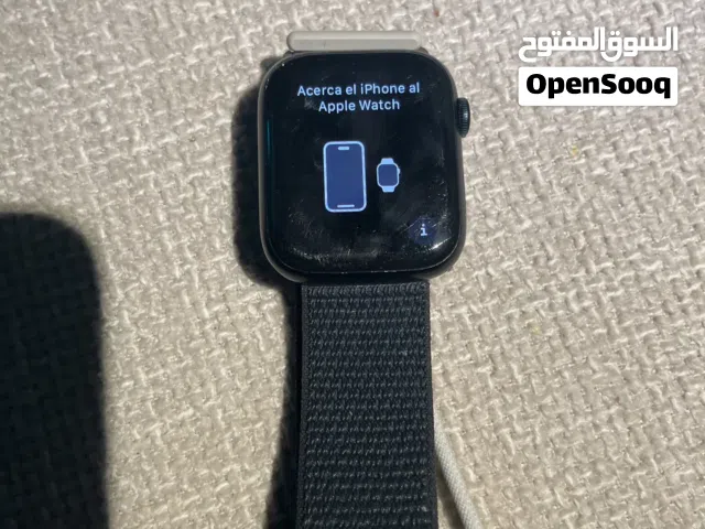 Apple Watch series 9 45mm barely used comes with 2 bands and charger