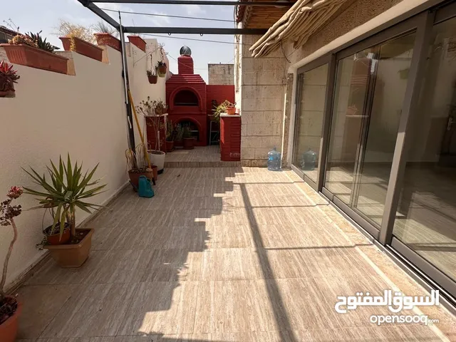 200 m2 3 Bedrooms Apartments for Rent in Amman Deir Ghbar