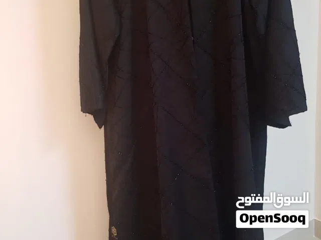 عباية مقاس 56.لون أسود .