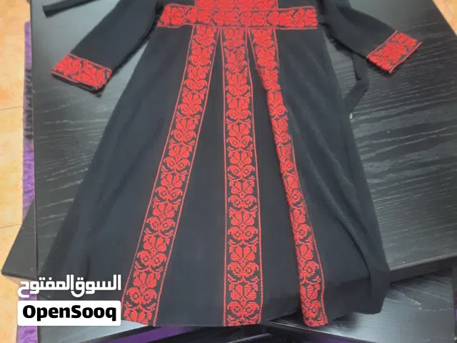 ثوب جديد للبيع