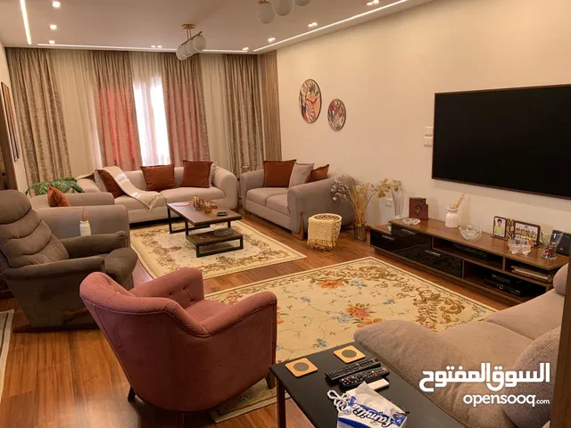 175 m2 3 Bedrooms Apartments for Sale in Cairo Other