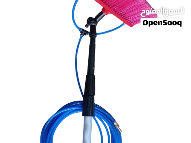 معدات ومواد تنظيف خلايا الطاقة الشمسية