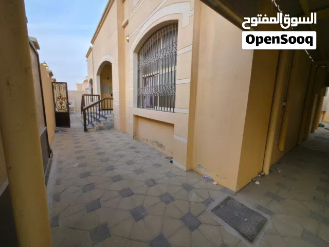 3200 m2 4 Bedrooms Villa for Rent in Ajman Al Yasmin