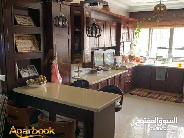 شقة مفروشة مميزة في الطيرة للايجار