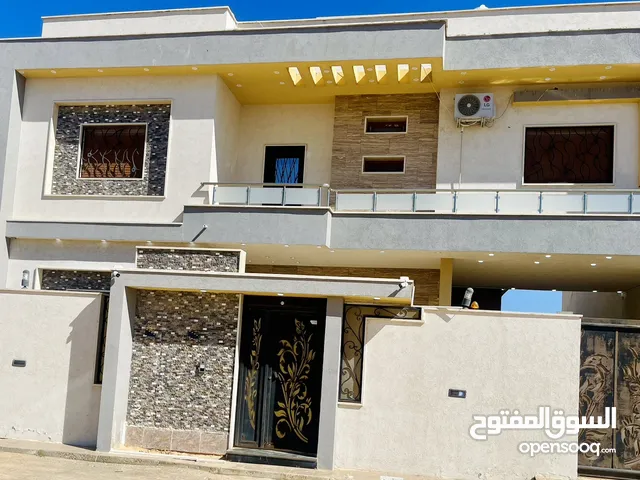 500 m2 4 Bedrooms Villa for Sale in Tripoli Al-Serraj